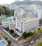옛 한국은행 부산본부 청사 최소 5년 놀릴 판