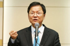 천정배 대선 적극 고려 …연말까지 결정