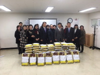 부산동부지원, 어진샘노인종합복지관에 백미 전달