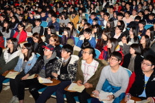 독서활동 보충하고 자기소개서 작성 시작하라