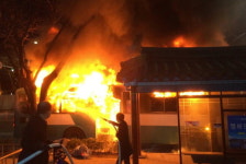 여수 화재 버스는 CNG천연압축가스 차량...신속대처로 2차폭발 막아