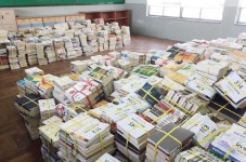 반여초 교실 13만 권 책더미…공공도서관 서고 꽉 찬 탓