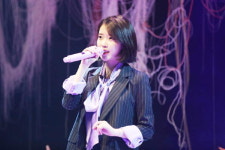 스물다섯 아이유가 채운 음악 팔레트