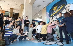 빅뱅 탑, 경찰 보호대원 선정될 듯...외박 등 활동 자제