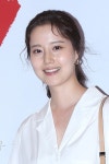 [포토] 문채원 “클로즈업 부르는 피부미인” (박열 VIP시사회)