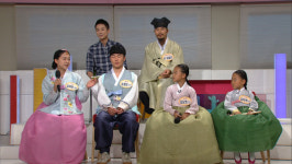 ‘여유만만’ 김봉곤 훈장 4남매 vs 클래식 4남매…수상한 다둥이 가족