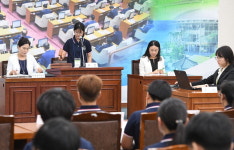 꼬마의원들 1호 조례 ‘자전거 면허 도입’