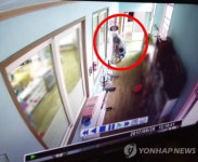 충북 성당 유치원 원장수녀가 두살 원생 폭행 “CCTV 보고서야 범행 인정”