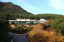 이야기 공작소-부산도시철도 3호선 스토리 여행 <16> 사직역 : 고요함 속의 찬란함