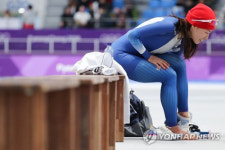 이상화 경기 직후 인터뷰...초반 100m 속도 기록 주체할 수 없을 정도로 빨라 실수