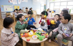 “직장어린이집 만족도 최고, 예비맘 전자파차단복 호평”