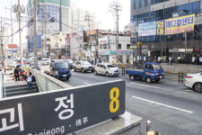다대선 뚫리자…괴정역 상권 ‘패싱’
