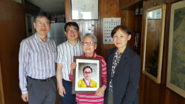 구평동 독거노인 장수사진 전달