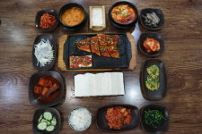 여름철 입맛 돋우는 ‘심콩 담백’ 장단콩 두부