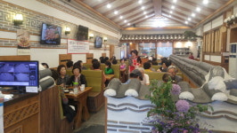 부산 사하구 하단1동 동원장수촌, 관내 어르신 400여 명 초청 점심식사 대접