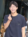 [국제포토] 이상윤 “멍뭉미 폭발하는 미소” (어바웃타임 종방연)