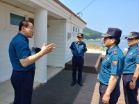 이용표 경남경찰청장, 통영 비진도해수욕장 여름파출소와 욕지파출소 방문
