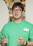 [BIFF 인터뷰] 감독 박배일 국도예술관·사드 들어선 성주…부산을, 지역을 담담히 담아내다