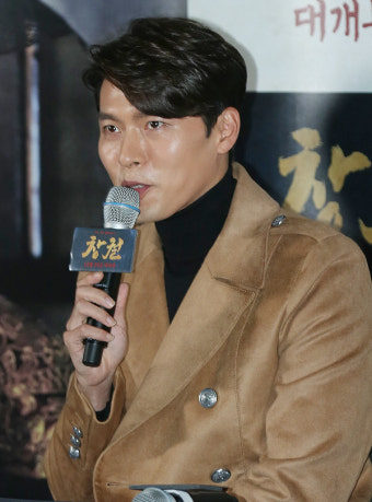 ‘창궐’ 현빈 “끝없는 액션 연기, 실제 검술이 늘었다”