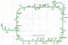 서울 지하철 2호선 낙성대역 출입문 고장…멈춰선 지하철에 출근길 시민 분통