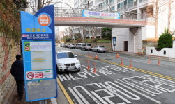 LG메트로시티 외부차 통행 차단…내부 보행안전 위협 논란