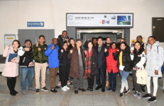 부경대학교 세계수산대학원 학생들, ‘사진과 엽서로 본 극지’ 특별전시회 관람