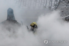 대구 사우나 화재, 경찰 남탕 입구 불길 시작