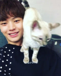 식빵 굽는 남자 육성재, 인간으로 변하는 고양이 역할 맡나