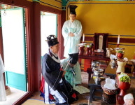 구암 이정 선생 447주기 추모 춘향제 열려