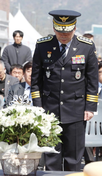 ‘제주4·3’ 71년 만에…처음으로 고개 숙인 국방부·경찰청
