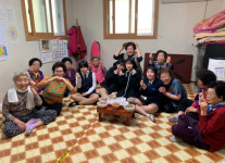 북구 덕천2동 덕천여자중학교 학생들 경로당 방문...효 사랑 실천
