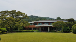 부산시장 관사 본관2층 외 전면 개방...숲속도서관도 조성