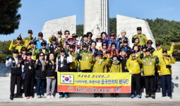 대한민국무공수훈자회 부산지부, 거제시 옥포해전기념공원 승전탑 참배