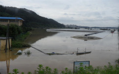 진주 지수면 용봉지구와 금산면 금호지구 침수지에서 벗어난다.