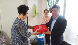 남항동 유관단체장, 폭염 속 경로당 방문