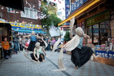 이상헌의 부산 춤 이야기 <21> 광대·딴따라·예술가- 춤을 힘들게 하는 것
