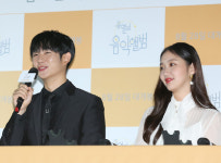 ‘유열의 음악앨범’ 정해인 “‘도깨비’ 이후 김고은과 호흡. 처음으로 연하와 촬영 행복해”