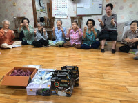 부산진구 당감1동 통장친목회, 추석맞이 결연경로당 방문