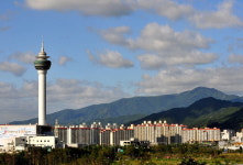 소각장 굴뚝 활용한 양산타워, 전망대 북카페 갖춘 市 랜드마크
