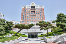 경성대 국제학생지원팀 김유정 팀장, 부산남부경찰서 감사장 수상