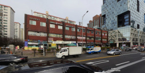 강남역 진흥종합상가 화재 소방 대응 1단계 발령 “진화 작업 중”