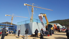 사송신도시 일감 놓고 한노총-민노총 충돌