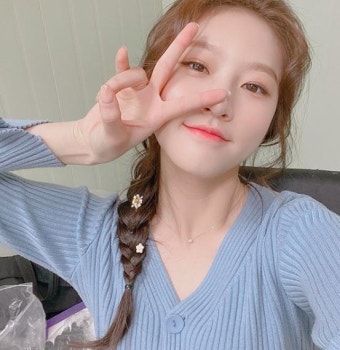 ‘아저씨’ 김새론, 성숙해진 근황에 미모 뿜뿜 “여신같아”