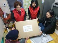 수영구 광안4동 지역사회보장협의체 “따뜻한 겨울나기” 전기장판 지원!