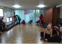 용당동 새마을부녀회 명절맞이 경로당 방문 어르신 격려