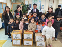 명문글로벌유치원, 문현1동에 설맞이 라면· 떡국떡 기탁