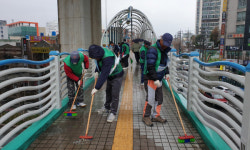 사상구 모라1동, 신모라교차로 육교 시설물 세척