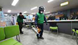 부산 중구 영주1동 주민센터, 새마을방역단 코로나 19 감염 예방 방역활동 실시