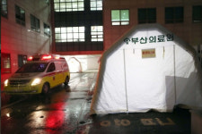 부산 누계 확진자 74명…음압병상수 69개 초과