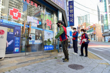 부산진구 한국자유총연맹당감4동분회, 코로나19 확산방지 방역활동